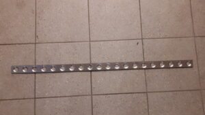 Turvakaarivahvike kapea 1000mm x 40mm x 1.5