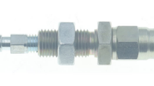 3/8" x 24 UNF uroskierre - AN3 ilmausnippa