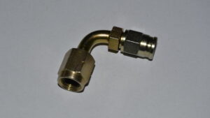 3/8" x 24 UNF naaras kovera 90deg