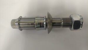 Pallonivelen suora tappi BMW E81