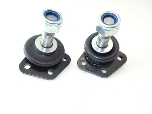 Porsche-924-Carrera-GTS-Clubsport-ja-Carrera-GTR-pallonivel-20017