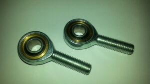 M6x1.0 oikea uros